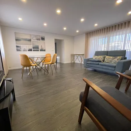 Merim Apartamento *